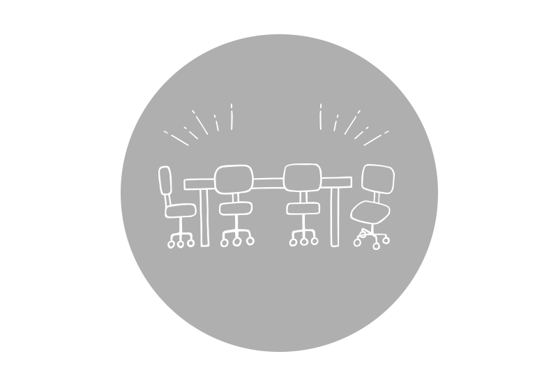 スタッフインタビュー